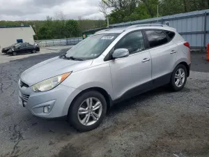 Hyundai Tucson 2.4L 4 2013