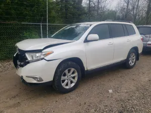 Toyota Highlander 3.5L 6 2013