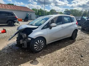 Nissan Versa 1.6L 4 2015