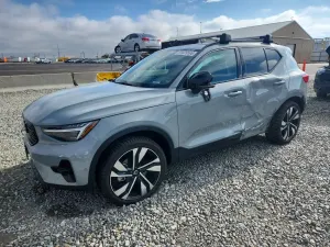 Volvo XC40 2.0L 4 2024