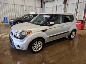Kia Soul 2.0L 4 2012