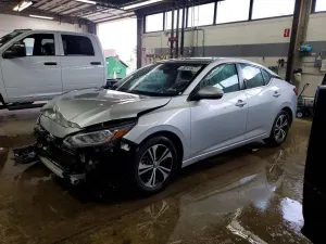 Nissan Sentra 2.0L 4 2023