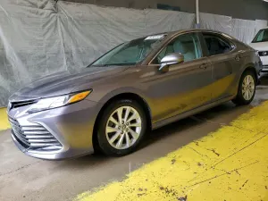 Toyota Camry 2.5L 4 2021
