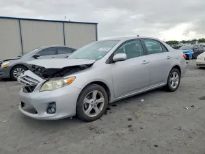 Toyota Corolla 1.8L 4 2013