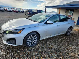 Nissan Altima 2.5L 4 2025