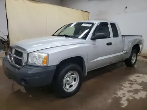 Dodge Dakota 3.7L 6 2006