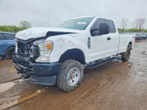 Ford F-350 6.2L 8 2021