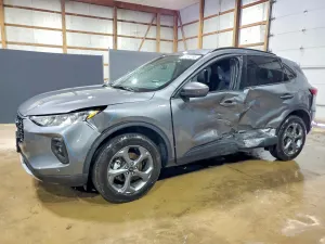 Ford Escape 2.0L 4 2025