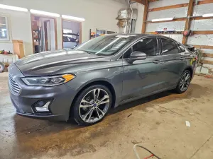 Ford Fusion 2.0L 4 2019