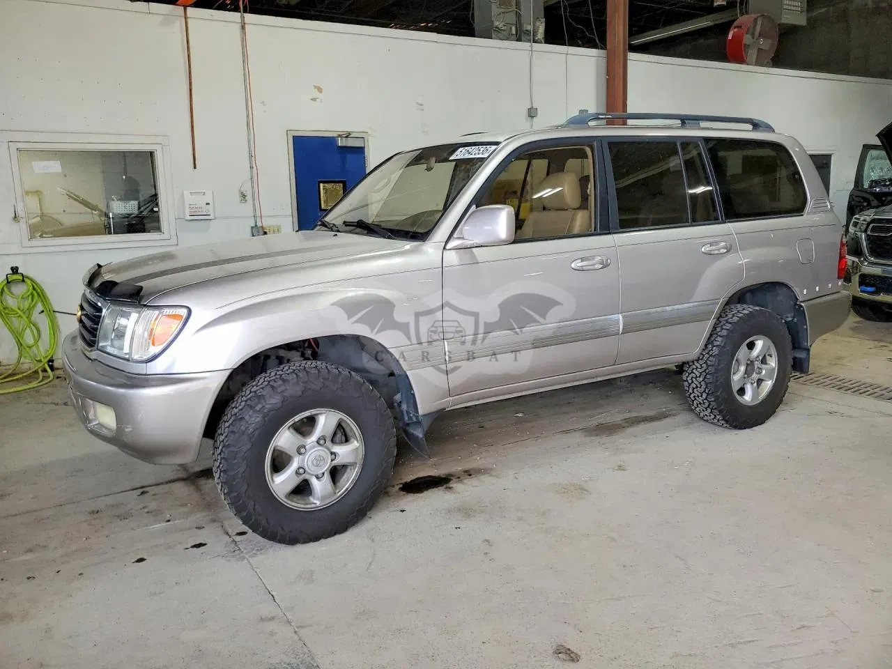Toyota Land Cruiser 4.7L 8 1998
