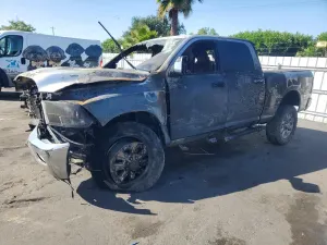 Dodge RAM 6.7L 6 2012