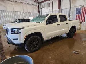 Nissan Frontier 3.8L 6 2022