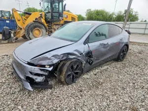 Tesla Model Y 2026