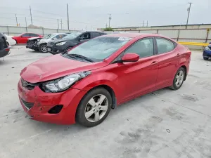 Hyundai Elantra 1.8L 4 2013