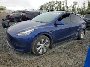 Tesla Model Y 2021