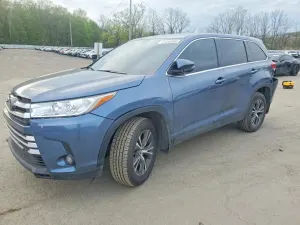Toyota Highlander 3.5L 6 2019