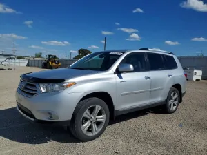 Toyota Highlander 3.5L 6 2012