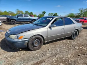 Toyota Camry 2.2L 4 2001
