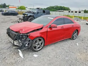 Mercedes-Benz CLA 2.0L 4 2015