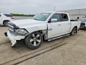 RAM 1500 5.7L 8 2014