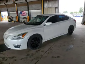 Nissan Altima 2.5L 4 2015