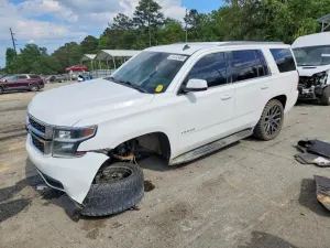 Chevrolet Tahoe 5.3L 8 2015