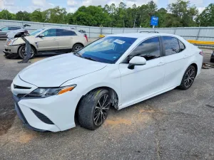 Toyota Camry 2.5L 4 2020