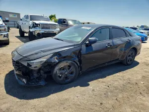 Hyundai Elantra 2.0L 4 2021