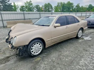 Mercedes-Benz E 3.2L 6 2001