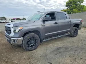 Toyota Tundra 5.7L 8 2021