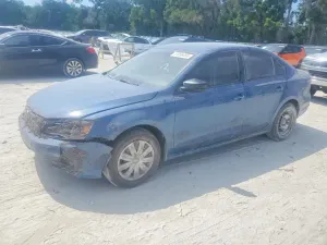Volkswagen Jetta 1.4L 4 2016