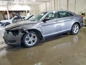 Ford Taurus 3.5L 6 2014