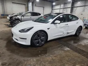 Tesla Model 3 2023