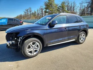 Audi Q5 2.0L 4 2018