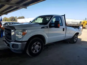 Ford F-250 6.2L 8 2016
