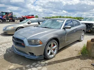 Dodge Charger 5.7L 8 2012