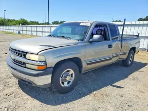 Chevrolet Silverado 1500 4.3L 6 2002