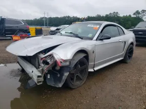 Ford Mustang 3.8L 6 2003