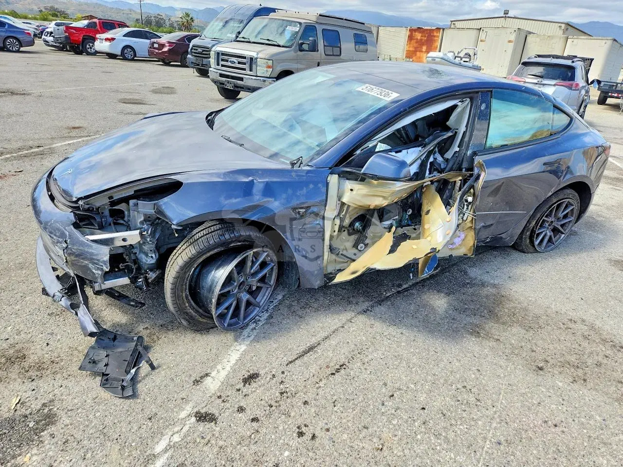 Tesla Model 3 2023
