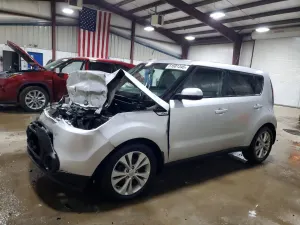 Kia Soul 2.0L 4 2015