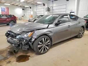 Nissan Altima 2.5L 4 2022