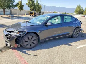 Tesla Model 3 2025
