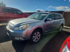 Subaru Outback 2.5L 4 2012