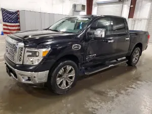 Nissan Titan 5.6L 8 2017