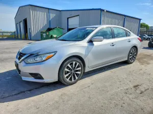 Nissan Altima 2.5L 4 2017