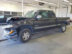 Chevrolet Silverado 1500 4.8L 8 2000
