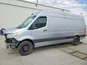 Mercedes-Benz Sprinter 2.0L 4 2023
