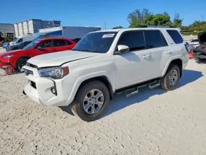 Toyota 4Runner 4.0L 6 2021