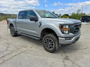 Ford F-150 5.0L 8 2023