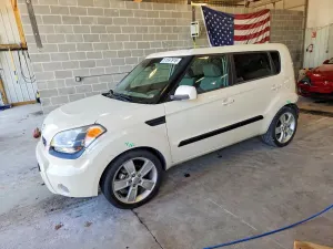 Kia Soul 2.0L 4 2011